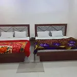 Hotel R M Plaza